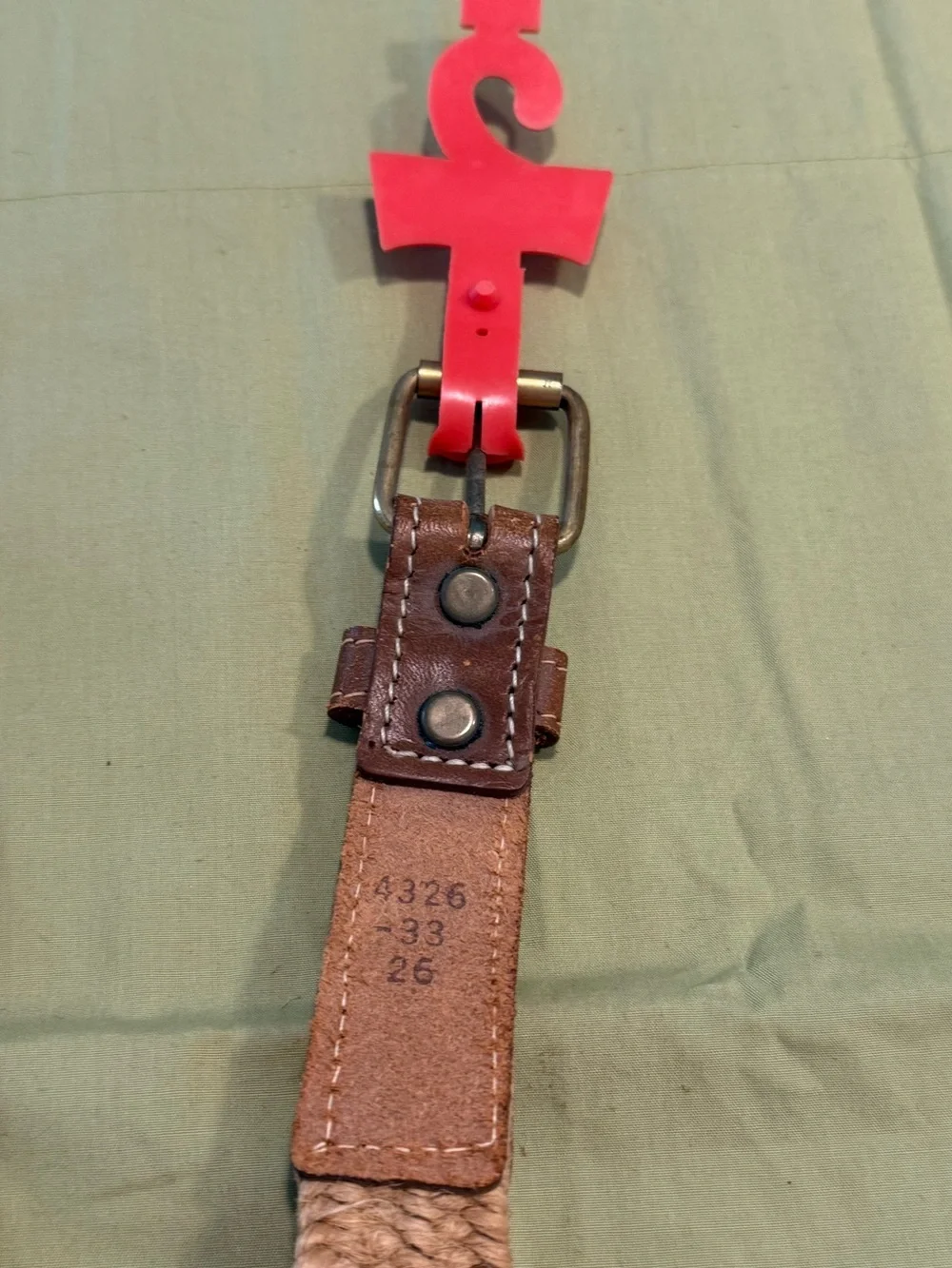 Levis levi’s tan
